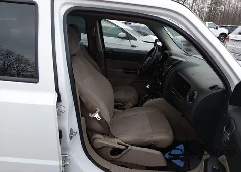 2017 Jeep Patriot Sport Fwd из США, поврежденный, VIN 1C4NJPBA5HD150627